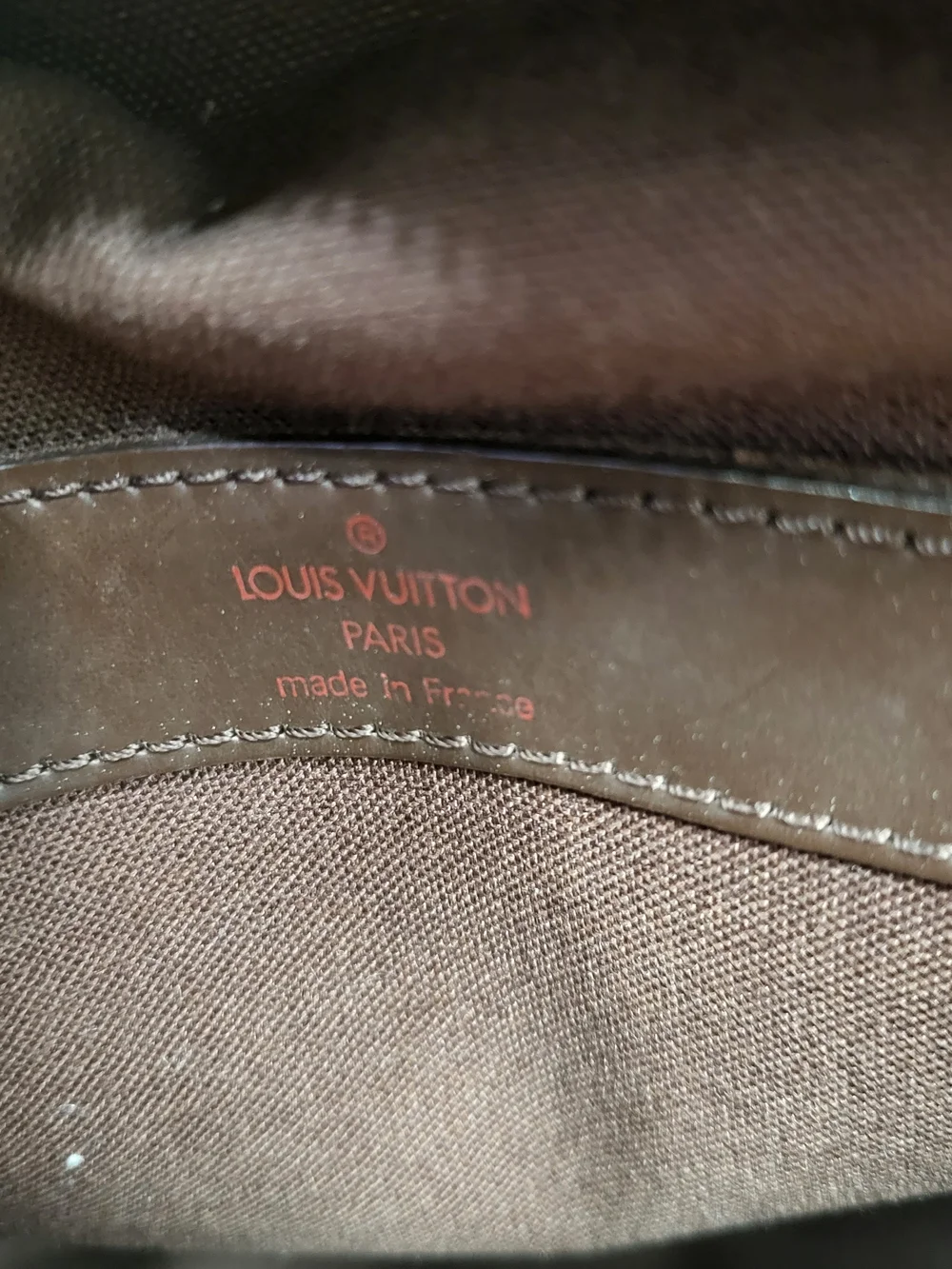 LOUIS VUITTON Damier Ebene Canvas Naviglio Messenger Bag. Authentic, w/COA..